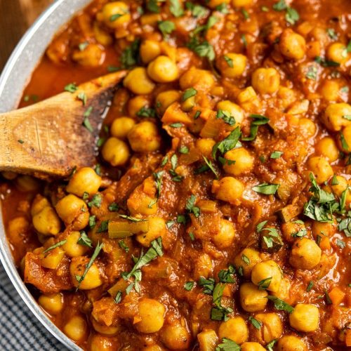 Chana-Masala-Chick-peas-indiancurrybowl.jpg